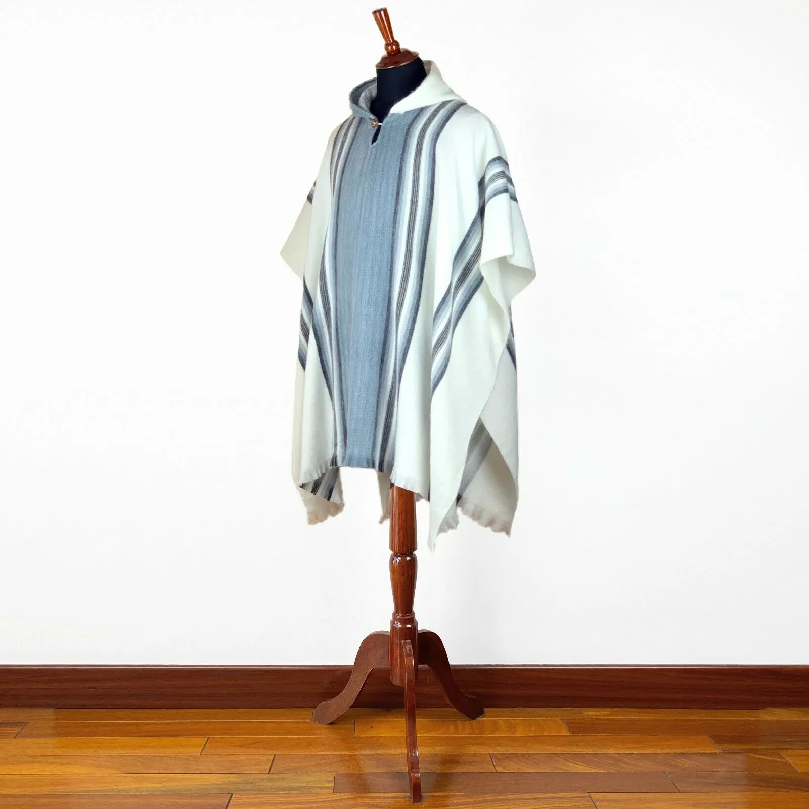 Carchipulla - Lightweight Baby Alpaca Hooded Poncho - Striped White/Gray Pattern - Unisex