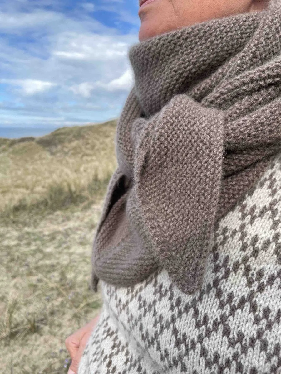 Easy Peasy triangular shawl by Önling, No 1 knitting kit
