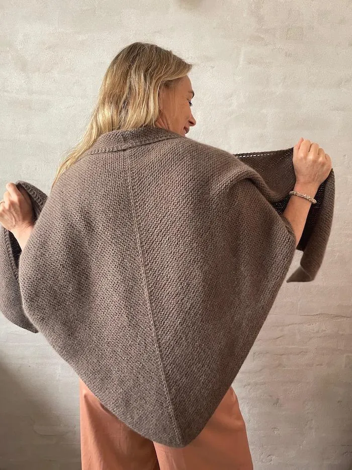 Easy Peasy triangular shawl by Önling, No 1 knitting kit