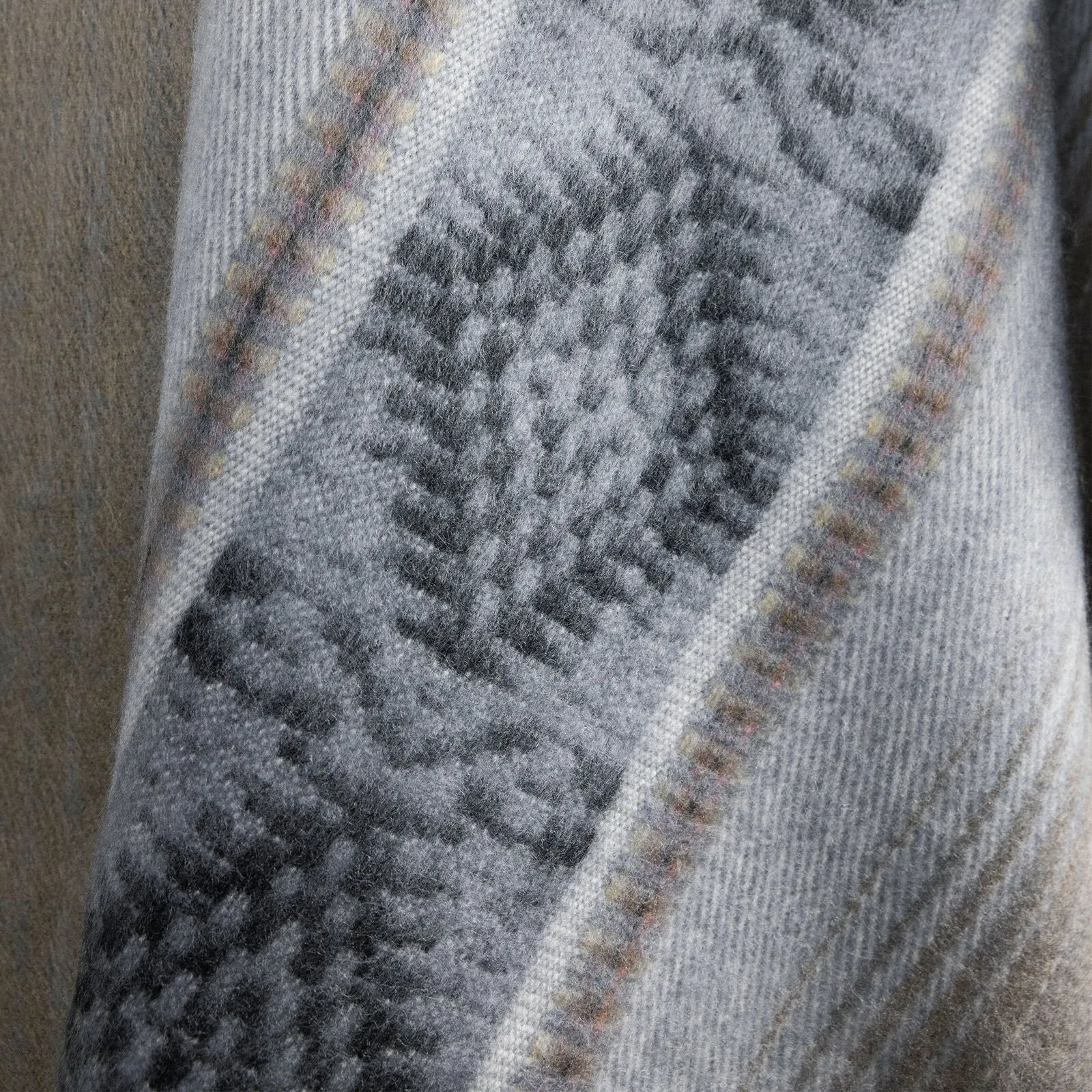Guaviare - Lightweight Baby Alpaca Hooded Poncho - Gray/Brown - Unisex