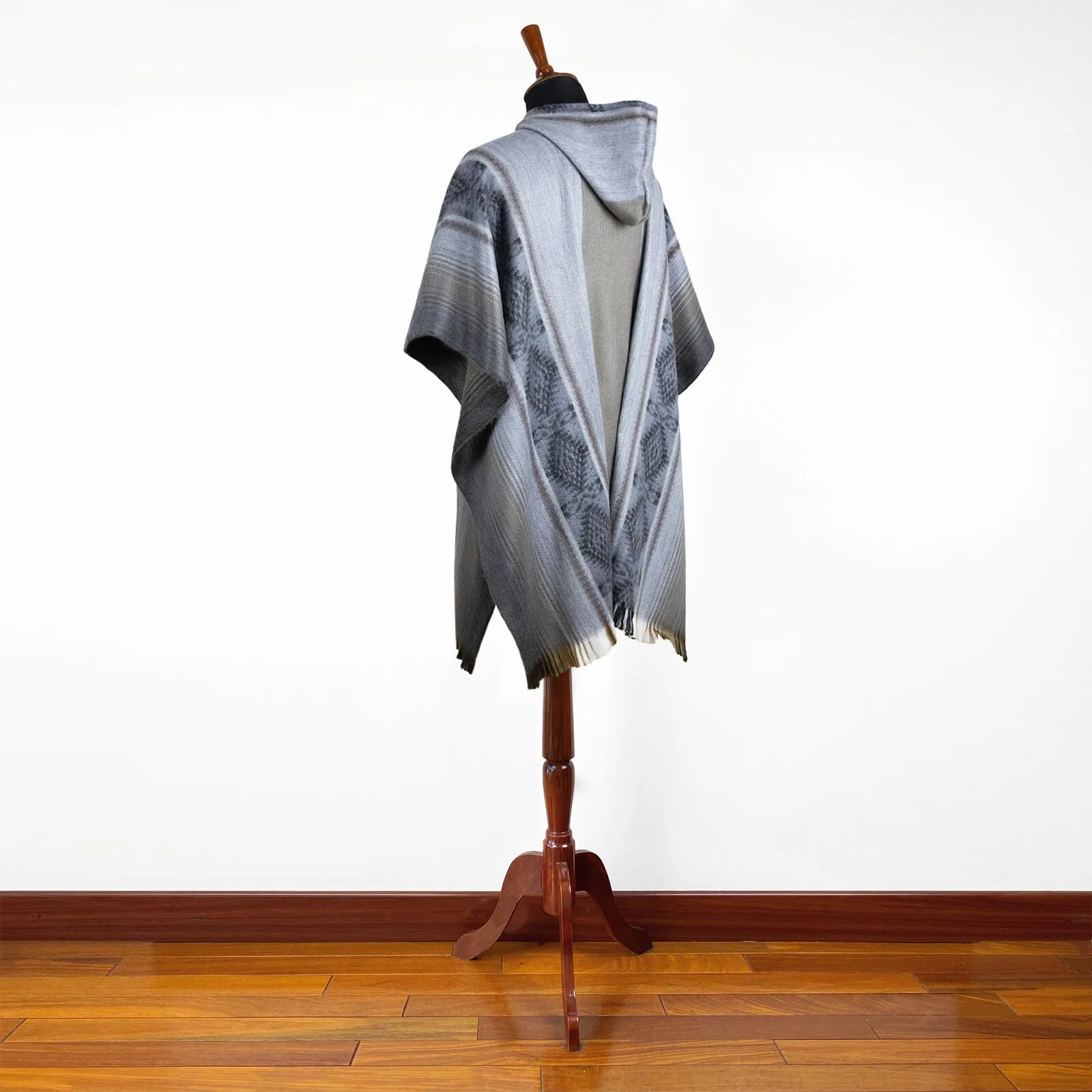 Guaviare - Lightweight Baby Alpaca Hooded Poncho - Gray/Brown - Unisex