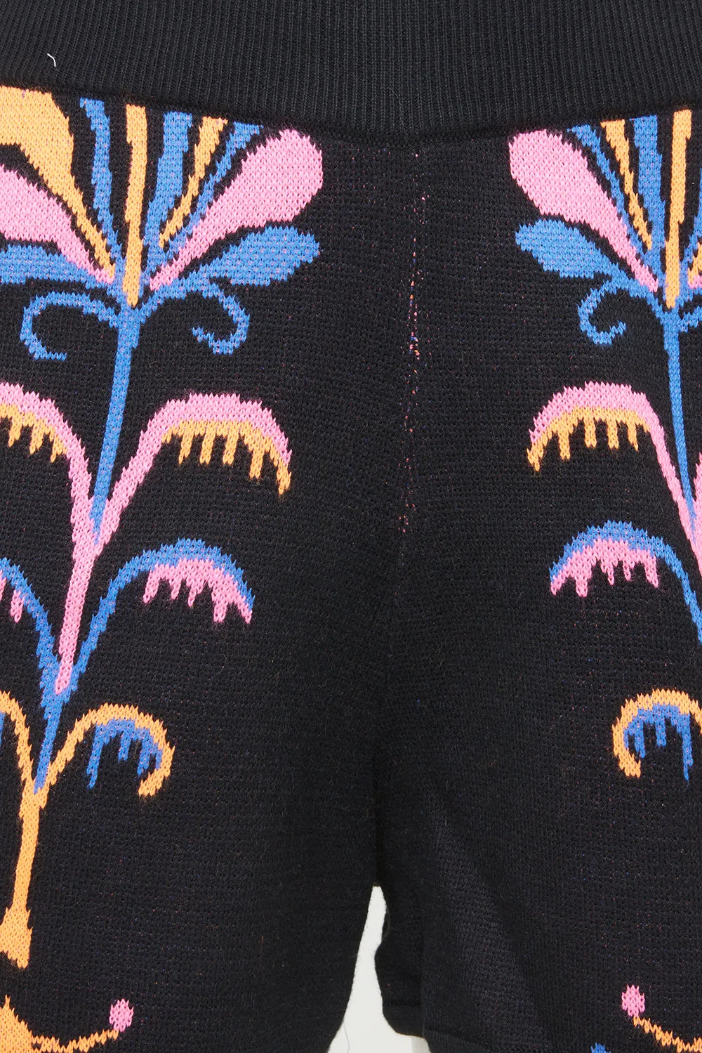 paul yore knitted tulip shorts