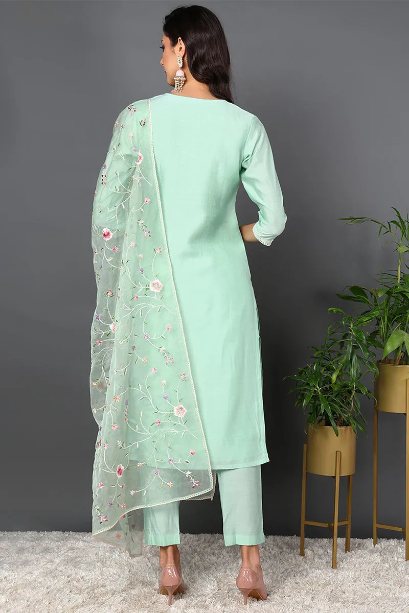 Plus Size Green Silk Blend Solid Embroidered Straight Style Suit Set