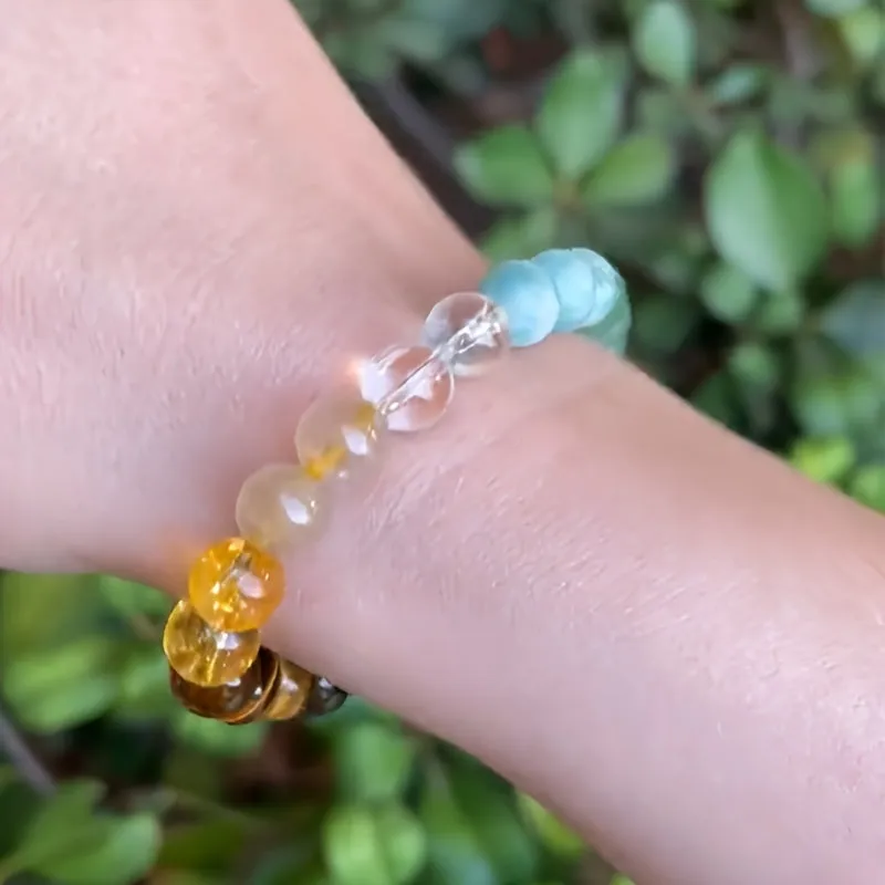Single Glass Bead Lucky Bracelet  Casual and Chic
