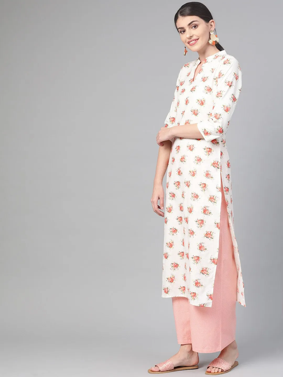 Women Off White & Peach Straight Floral Printed Kurta And Palazzos Set